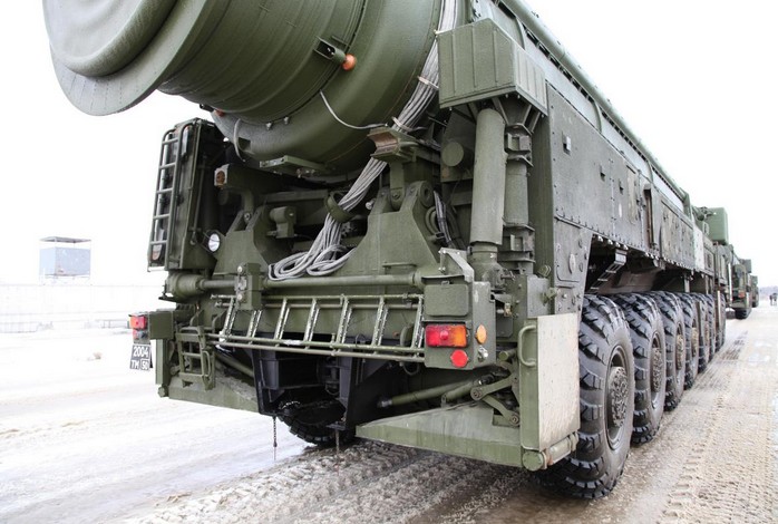 РТ-2ПМ2 «Тополь-М» — российский ракетный комплекс РТ-2ПМ2 «Тополь-М» — российский ракетный комплекс